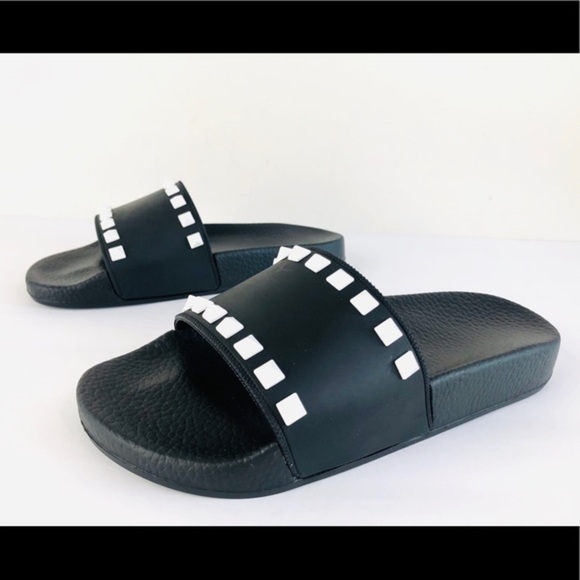 VALENTINO GARAVANI ROCKSTUD PVC SLIDE  STUD SANDAL - Picture 12 of 12